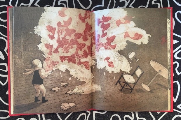 Petit poisson rouge_extrait 3.jpg